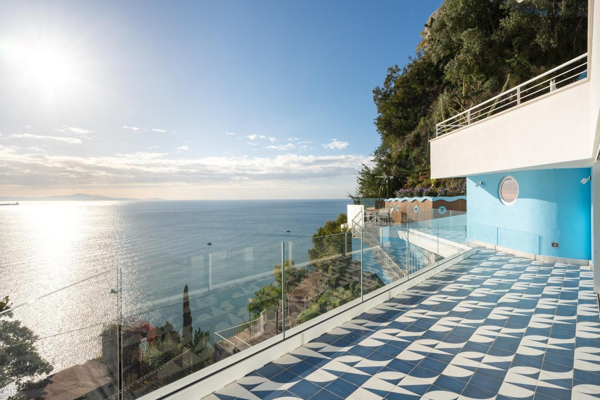 Laguna Blu - Resort Villa Overlooking The Sea On The Amalfi Coast Vietri Екстериор снимка